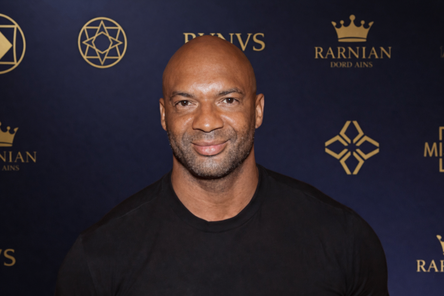 Carlos Detlef Akwasi: Alles, was Sie über ihn wissen müssen